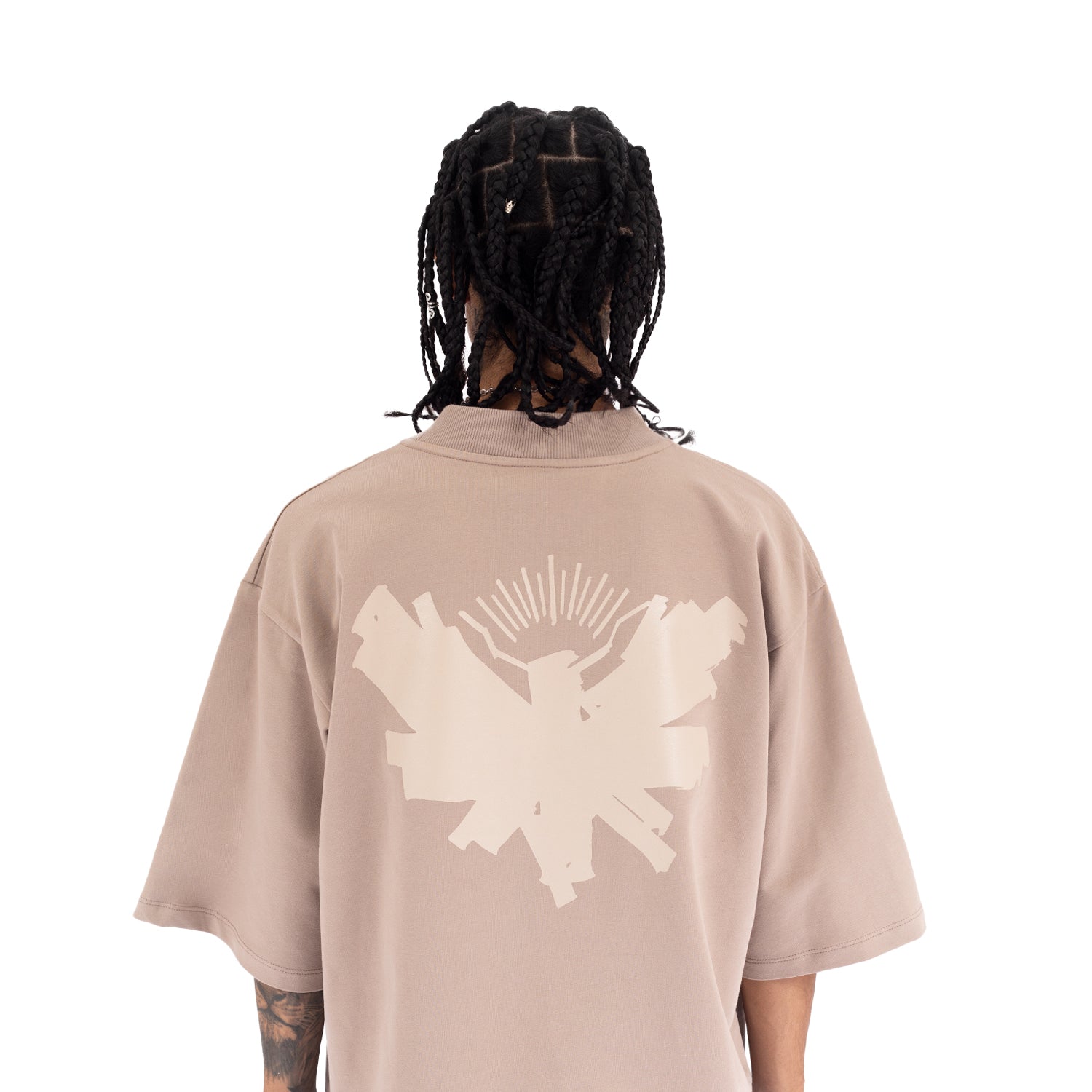 КАФЯВА ТЕНИСКА